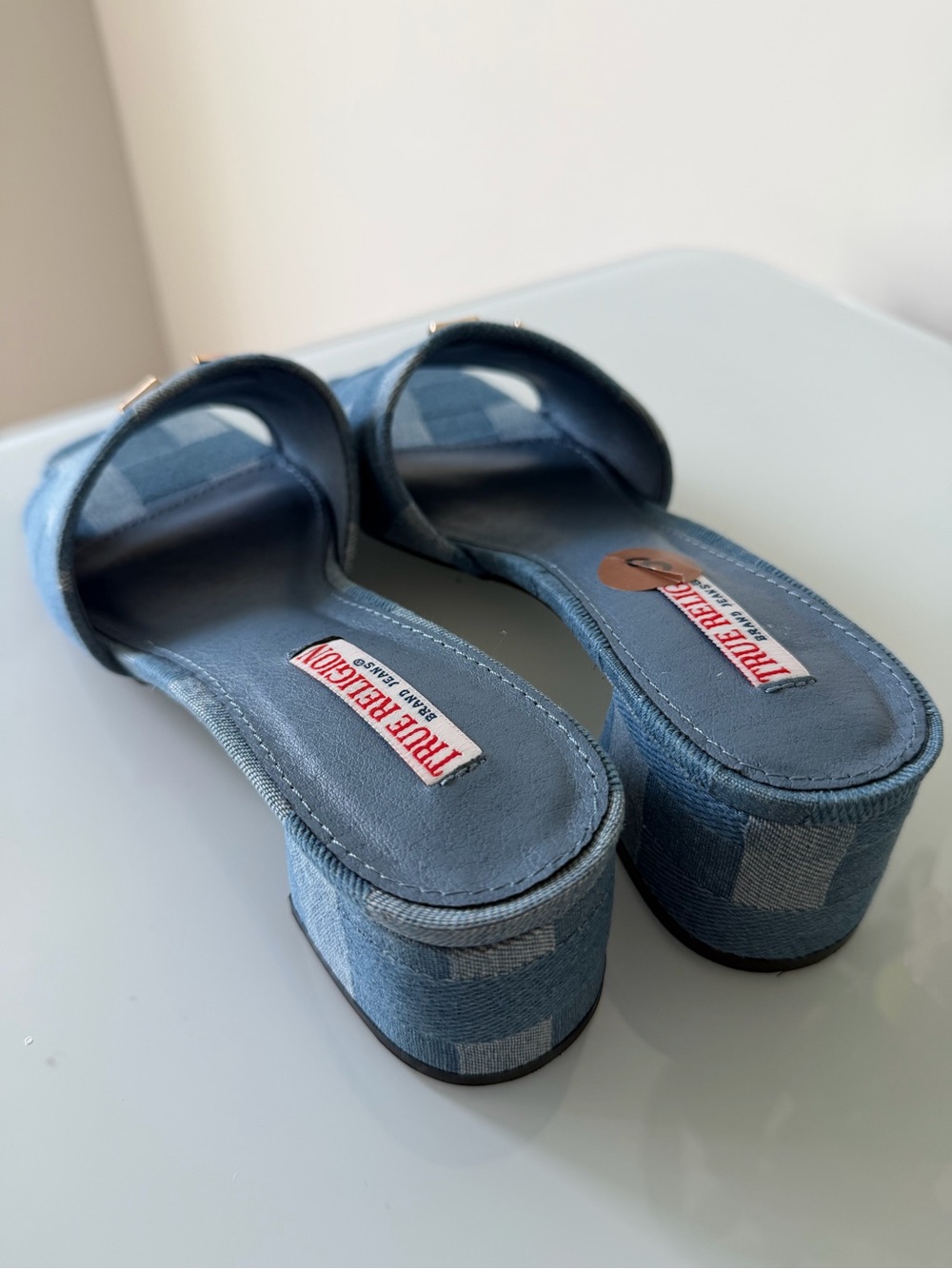 True Religion denim Patchwork open toe slip on block Heels - Picture 3 of 5